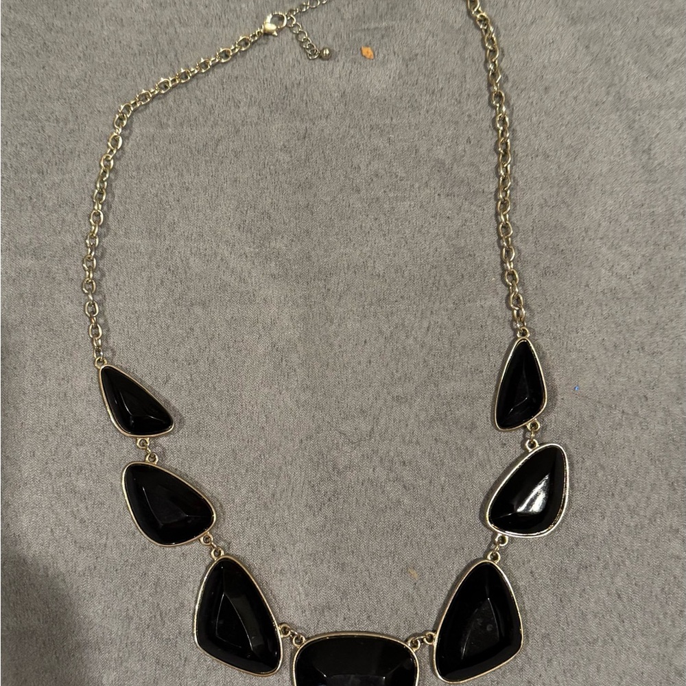 Elegant Black Necklace